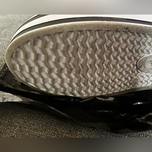 MOKAA Colombian Leather Tassels Platform Sneakers – EU 36 / US 5.5 - Picture 12 of 13